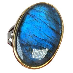 925 Sterling Silver Ring SZ 8.75 with Natural Labradorite 2x3cm Gemstone.